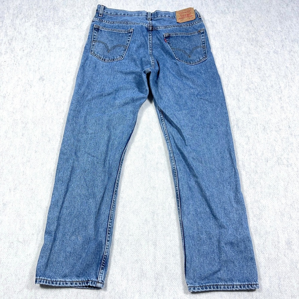 Vintage Levis 505 Jeans Men 36x32 Straight Leg Regular Fit Med Wash Y2K 2003 - Picture 1 of 14